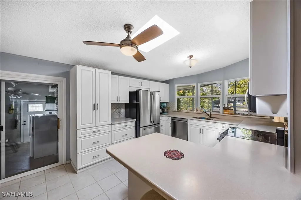 214 Riverwood Road Naples FL 34114