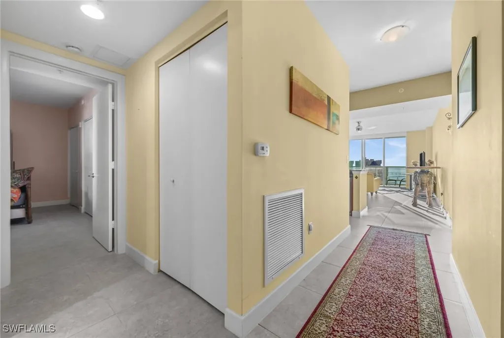 3000 Oasis Grand Boulevard Fort Myers FL 33916