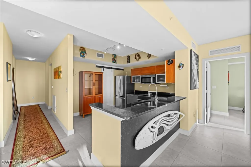 3000 Oasis Grand Boulevard Fort Myers FL 33916