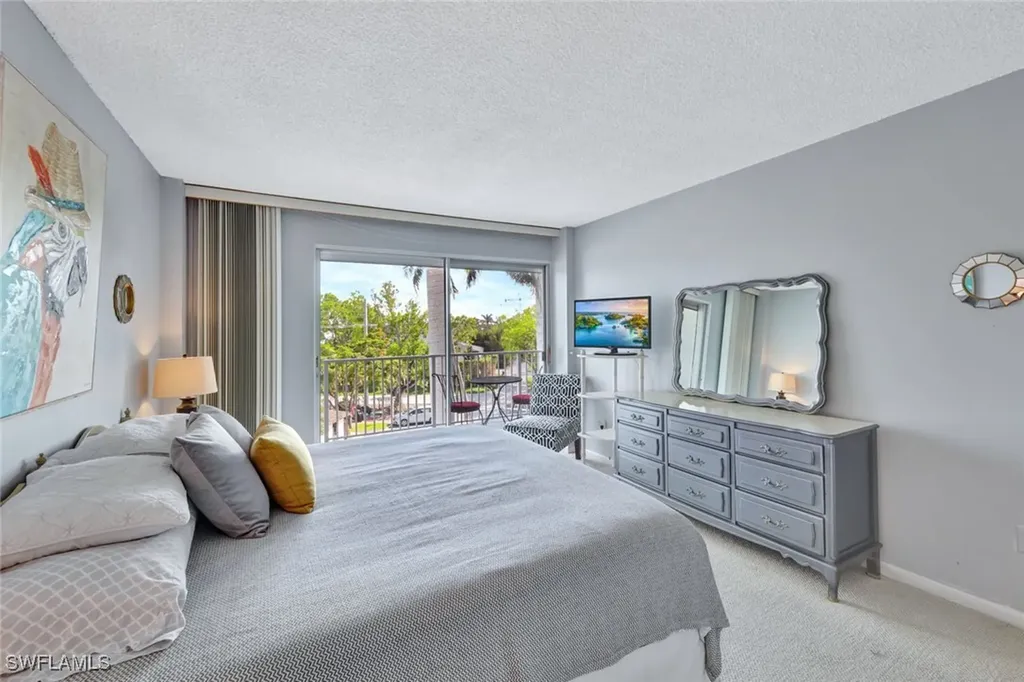 1300 Gulf Shore Boulevard N Naples FL 34102