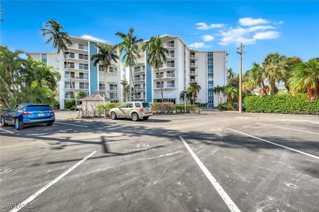 1300 Gulf Shore Boulevard N Naples FL 34102