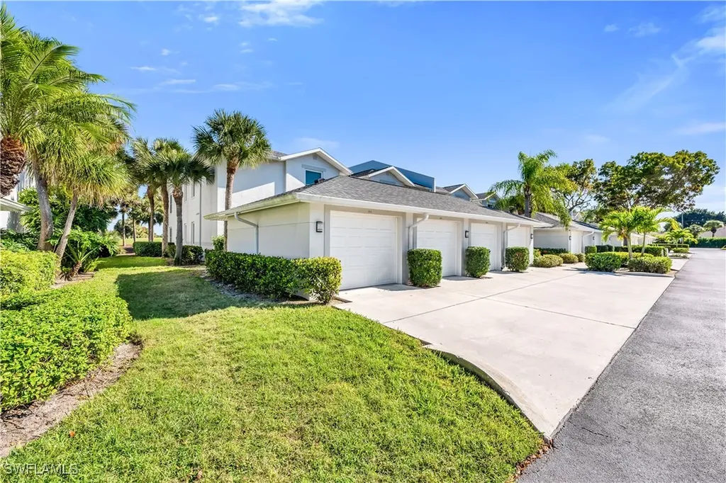 1320 Charleston Square Drive Naples FL 34110