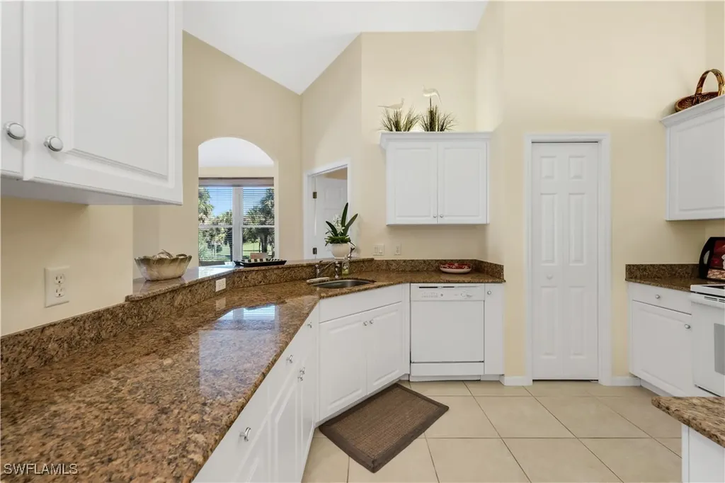 1320 Charleston Square Drive Naples FL 34110