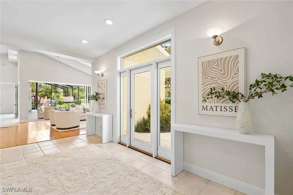 416 3rd Avenue N Naples FL 34102
