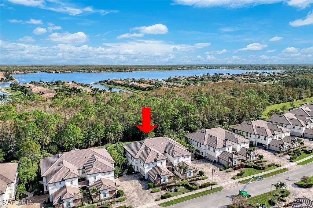 9516 Ironstone Terrace Naples FL 34120