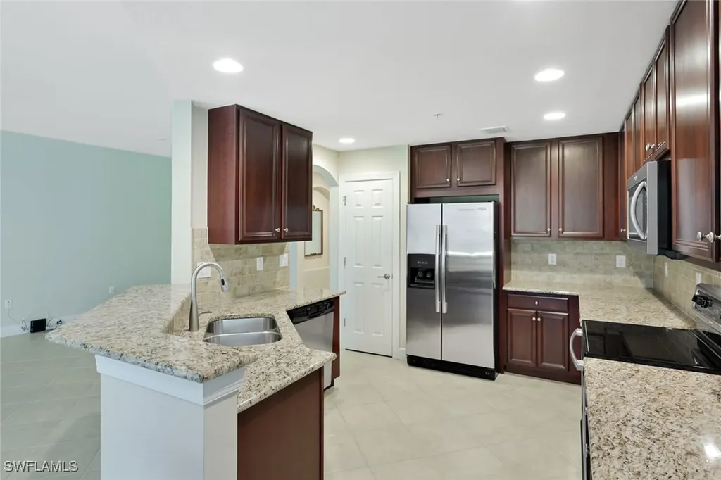 9516 Ironstone Terrace Naples FL 34120