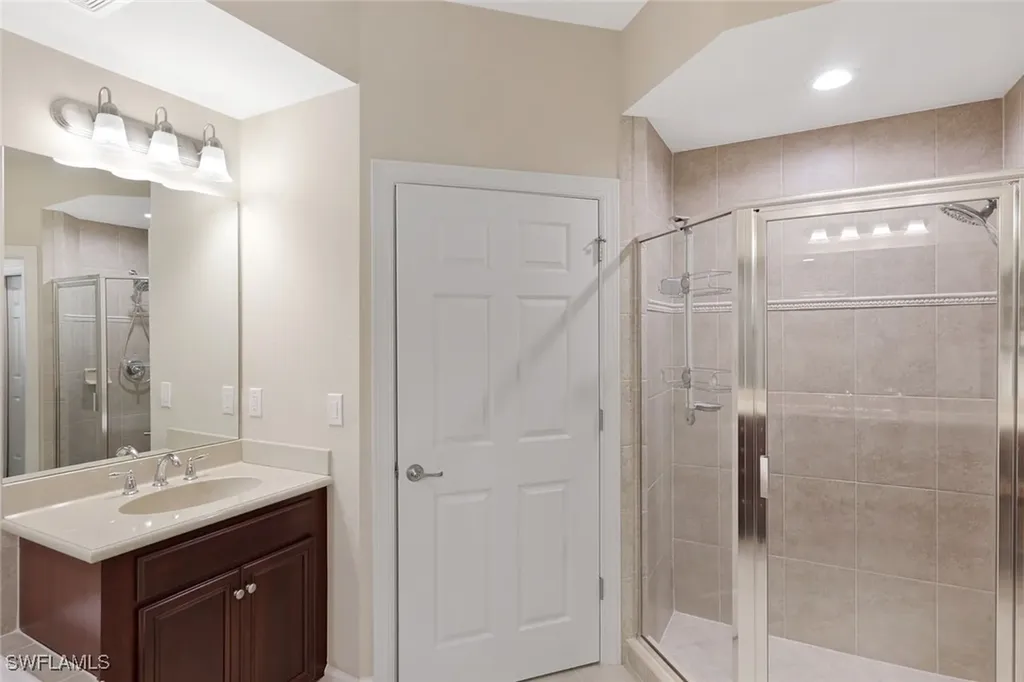 9516 Ironstone Terrace Naples FL 34120