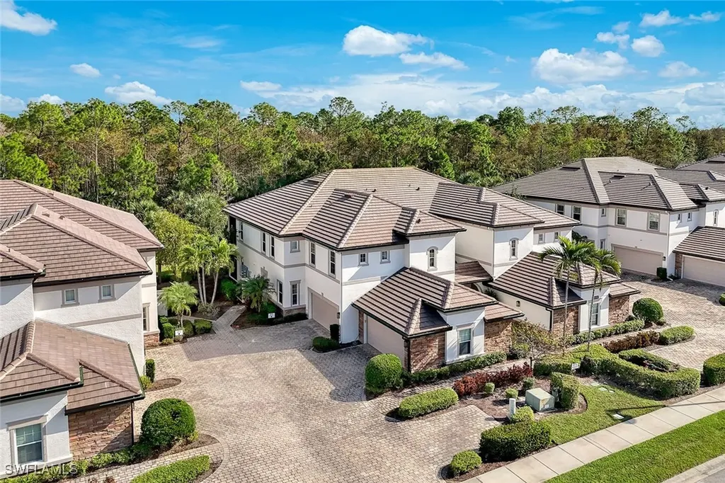 9516 Ironstone Terrace Naples FL 34120