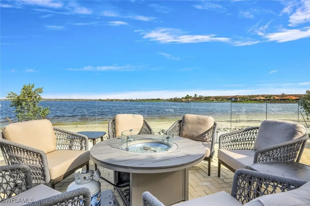 9516 Ironstone Terrace Naples FL 34120