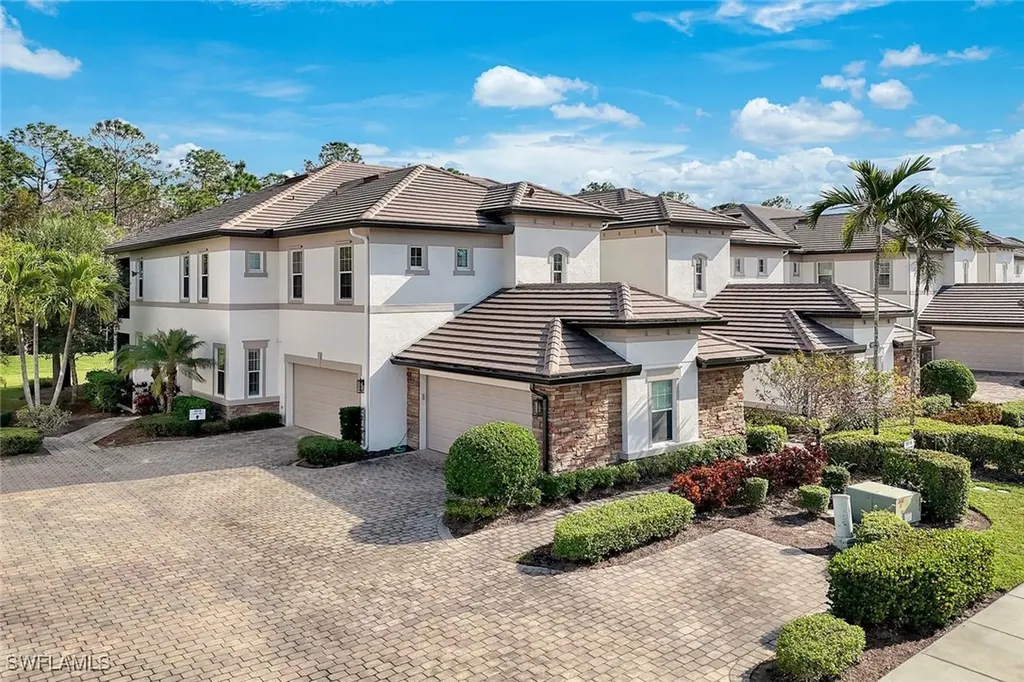 9516 Ironstone Terrace Naples FL 34120