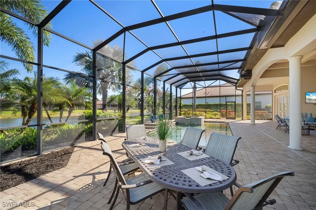 6482 Carema Lane Naples FL 34113