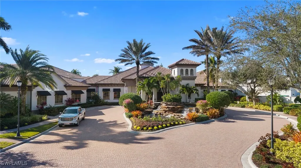 6482 Carema Lane Naples FL 34113