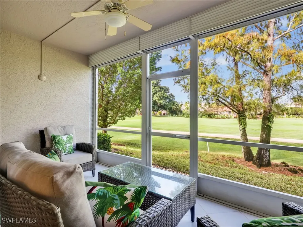 725 Saratoga Circle Naples FL 34104