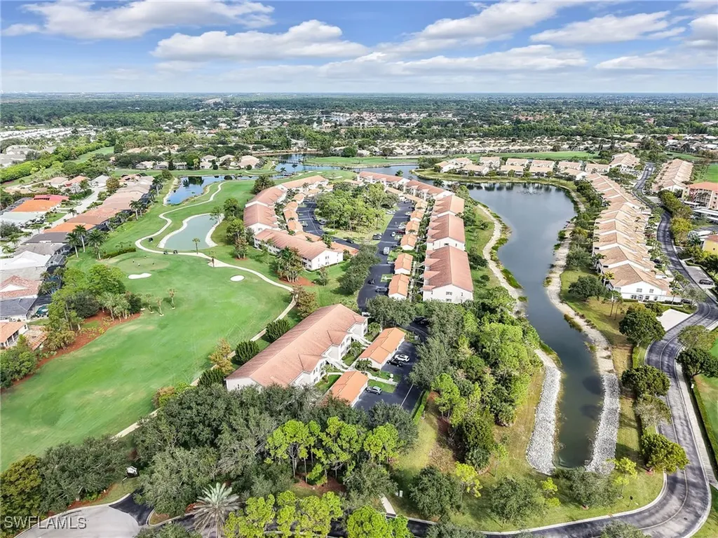 725 Saratoga Circle Naples FL 34104