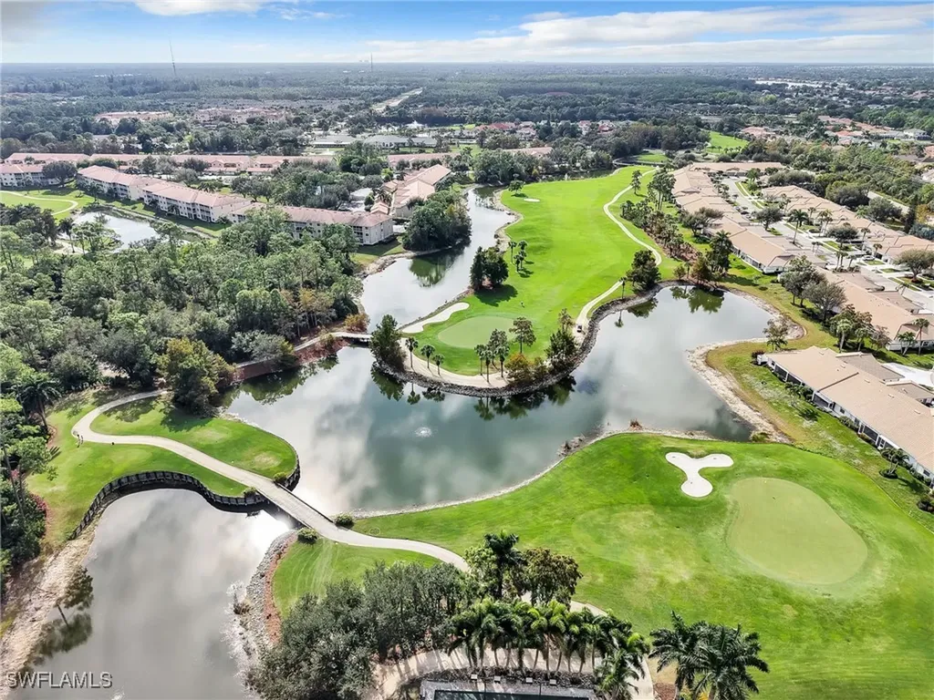 725 Saratoga Circle Naples FL 34104