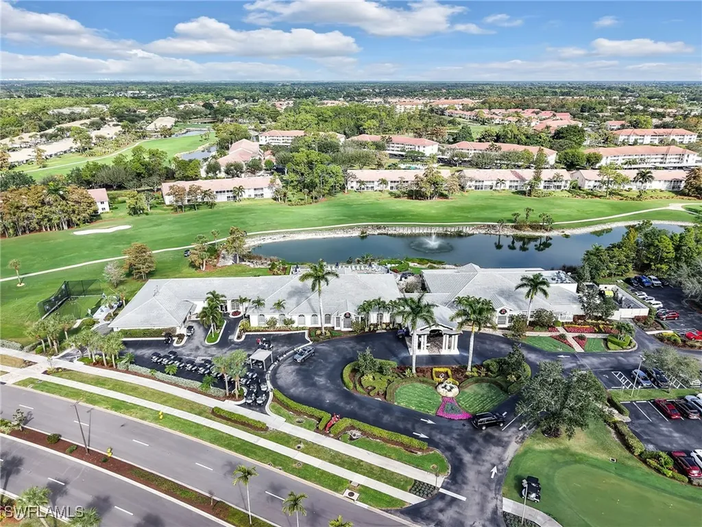 725 Saratoga Circle Naples FL 34104