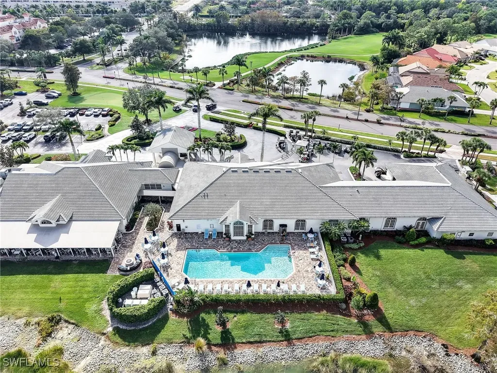 725 Saratoga Circle Naples FL 34104