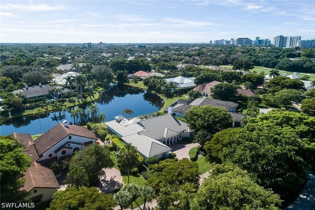 708 Nathan Hale Drive Naples FL 34108