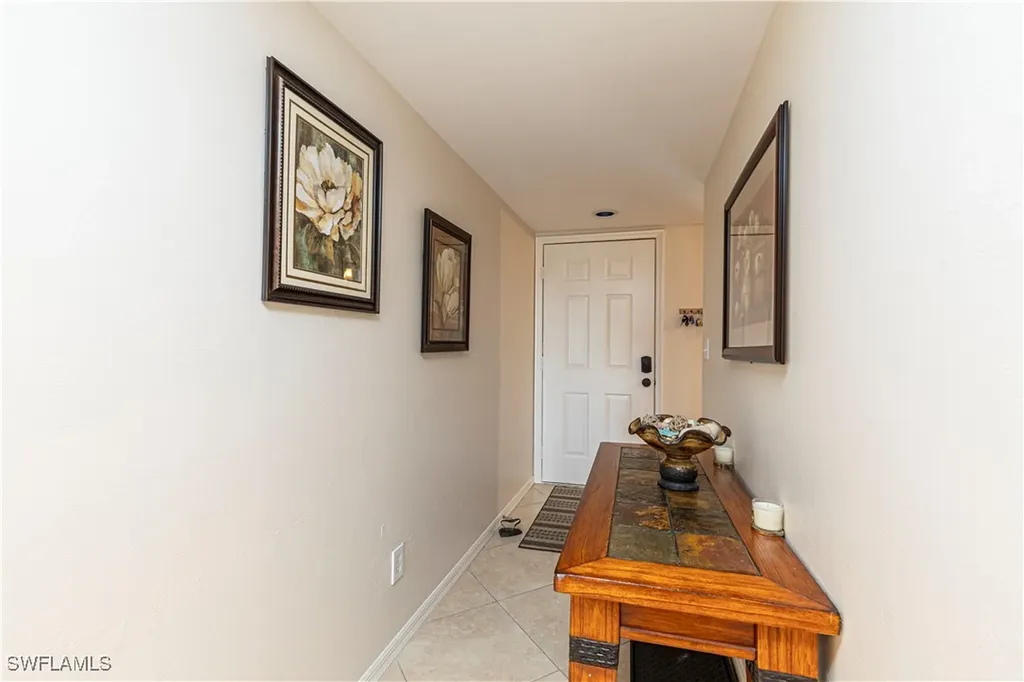 4410 Chantelle Drive Naples FL 34112
