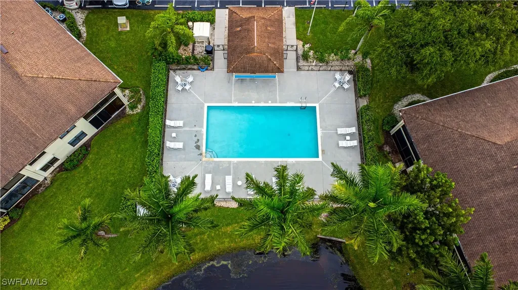 4410 Chantelle Drive Naples FL 34112