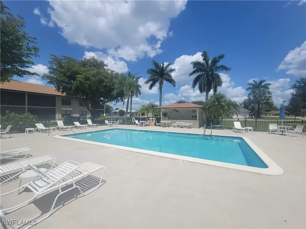 4410 Chantelle Drive Naples FL 34112