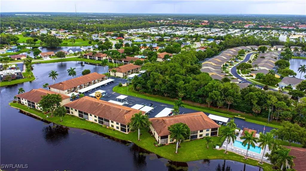 4410 Chantelle Drive Naples FL 34112