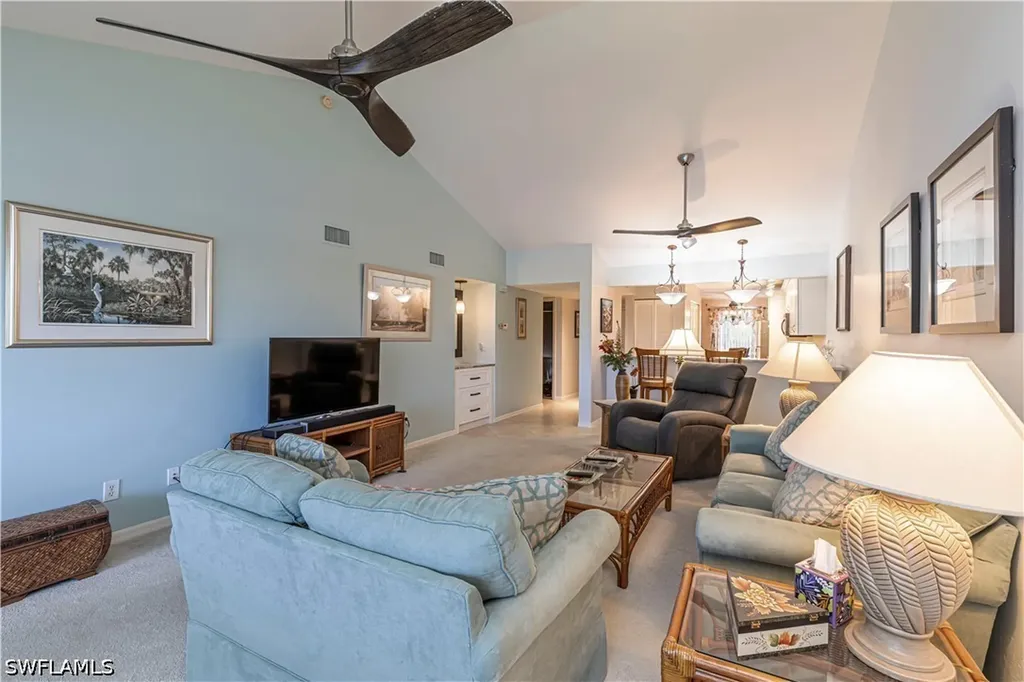 4410 Chantelle Drive Naples FL 34112