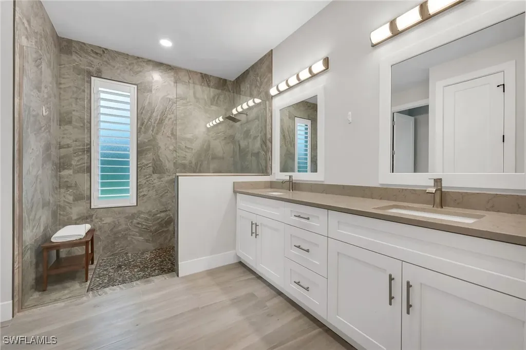 3512 16th Avenue NE Naples FL 34120
