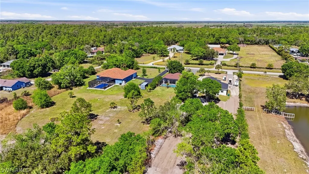 3630 70th Avenue NE Naples FL 34120