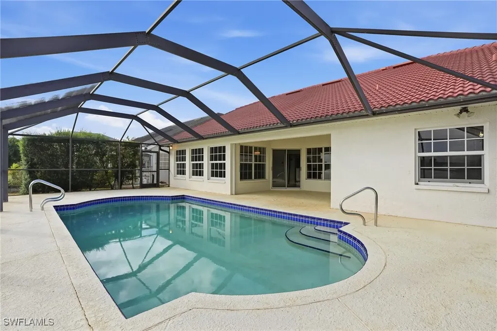 712 Lambton Lane Naples FL 34104