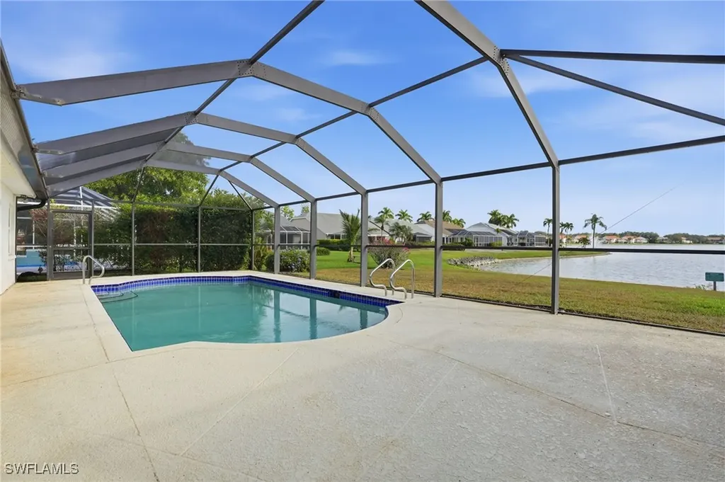 712 Lambton Lane Naples FL 34104