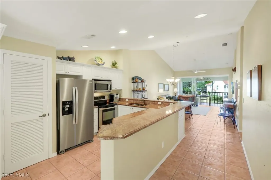 5070 Cedar Springs Drive Naples FL 34110