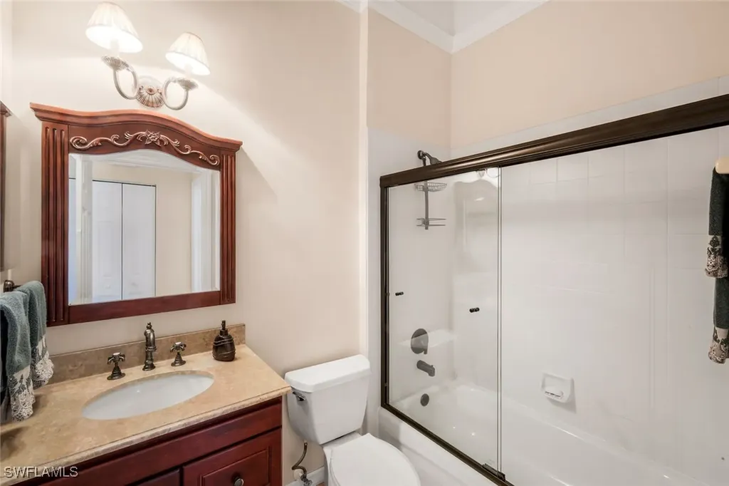 5070 Cedar Springs Drive Naples FL 34110