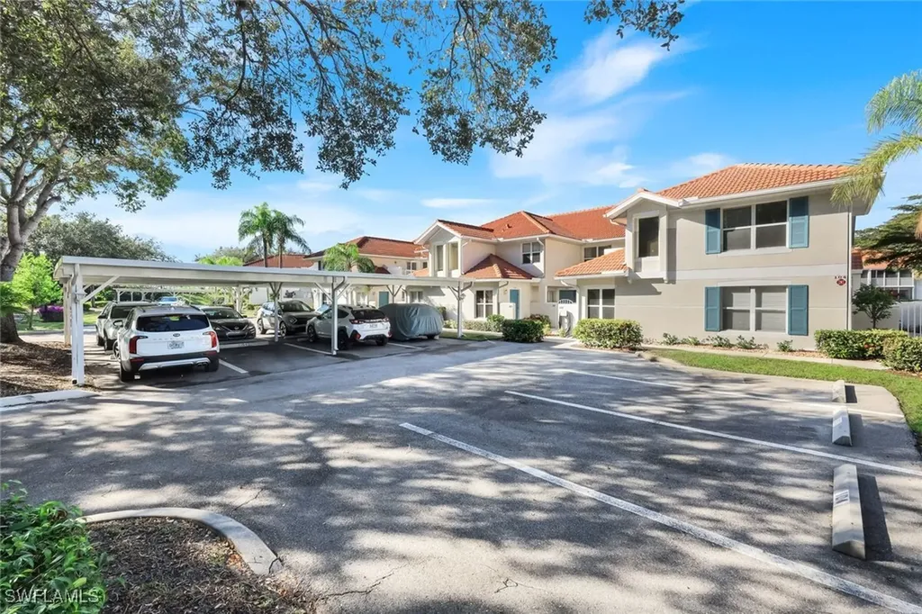 5070 Cedar Springs Drive Naples FL 34110