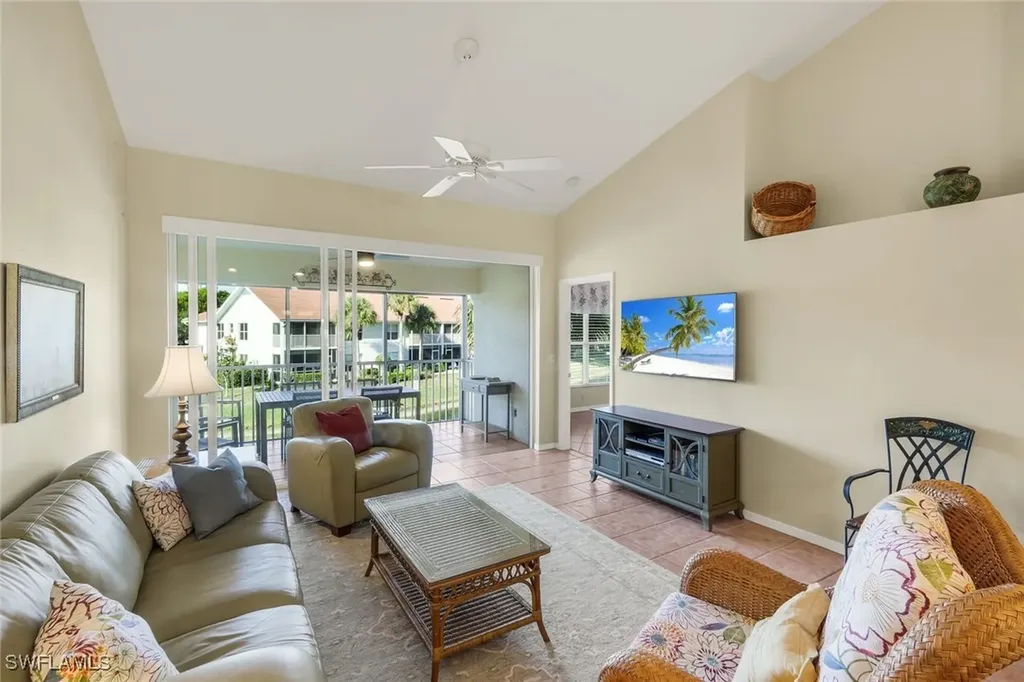 5070 Cedar Springs Drive Naples FL 34110
