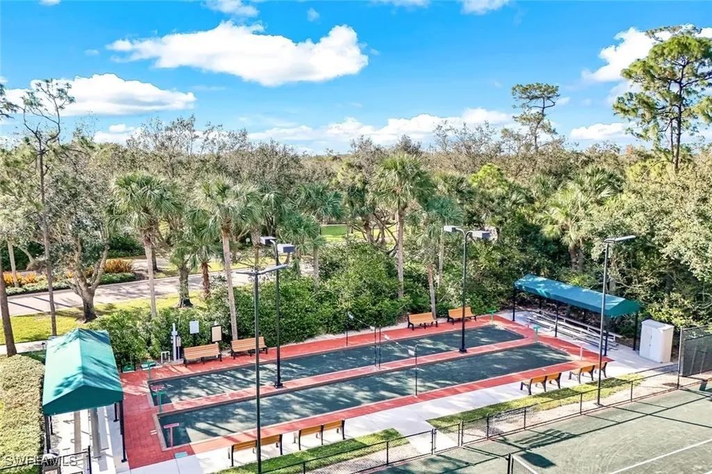 5070 Cedar Springs Drive Naples FL 34110