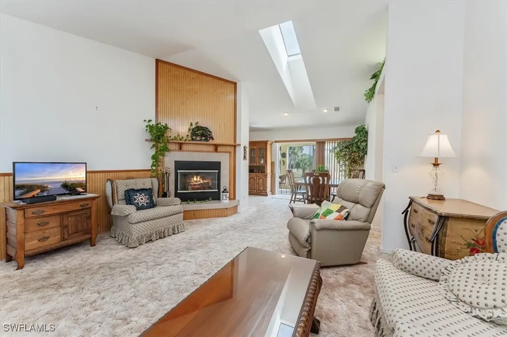 2290 Everglades Boulevard N Naples FL 34120