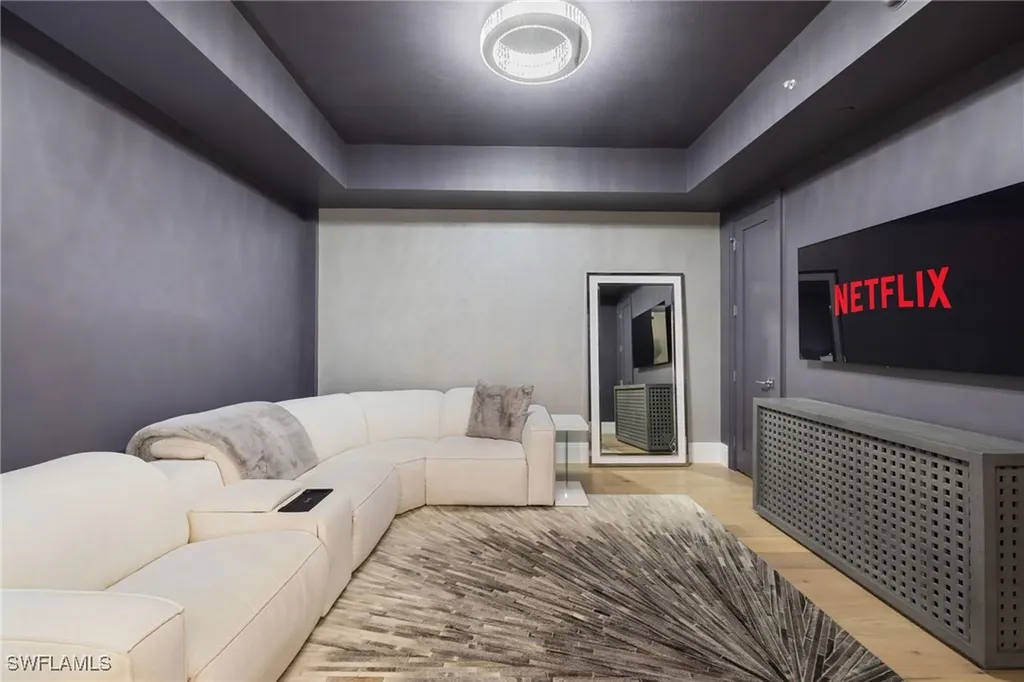 1130 3rd Avenue S Naples FL 34102