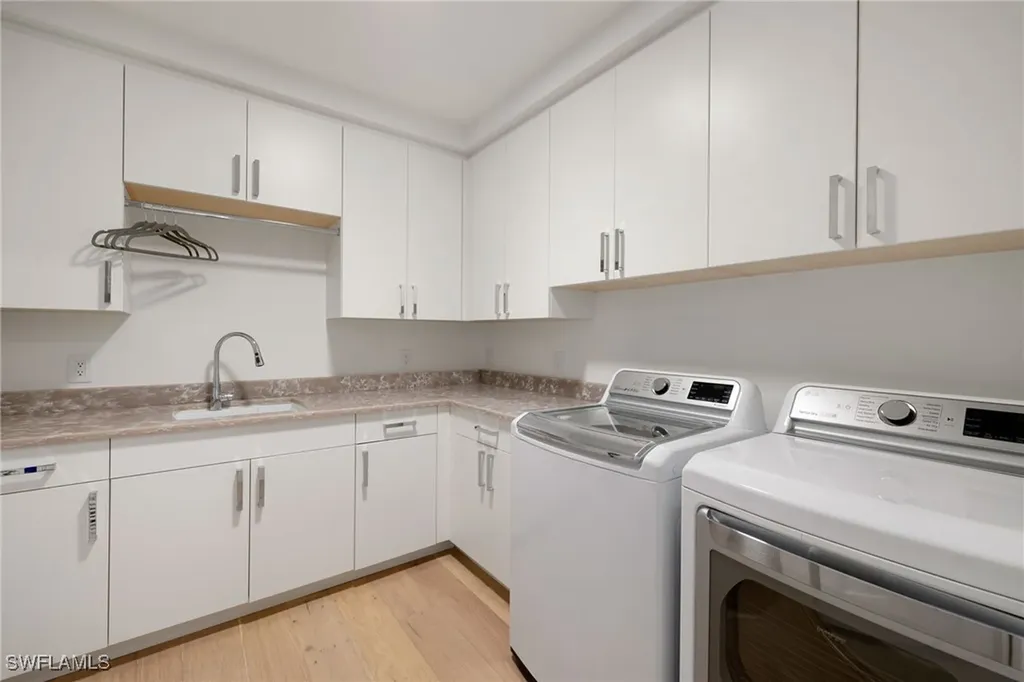 1130 3rd Avenue S Naples FL 34102