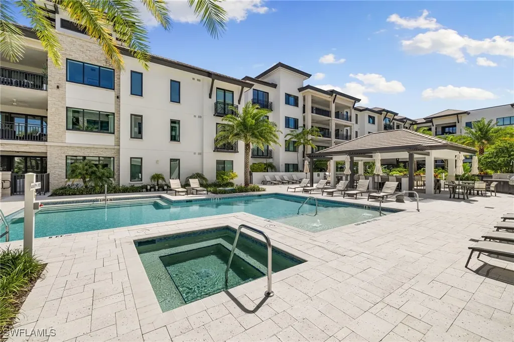 1130 3rd Avenue S Naples FL 34102