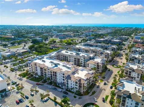 1130 3RD Avenue S Naples FL 34102