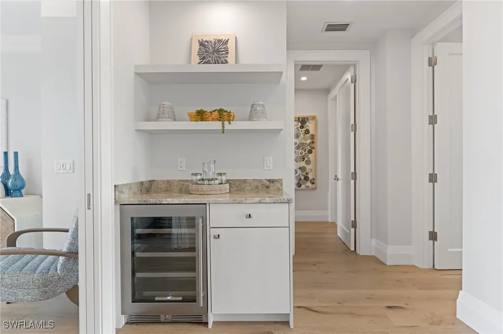 121 Barefoot Circle Bonita Springs FL 34134