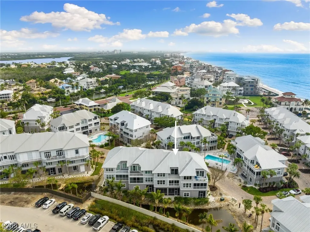121 Barefoot Circle Bonita Springs FL 34134