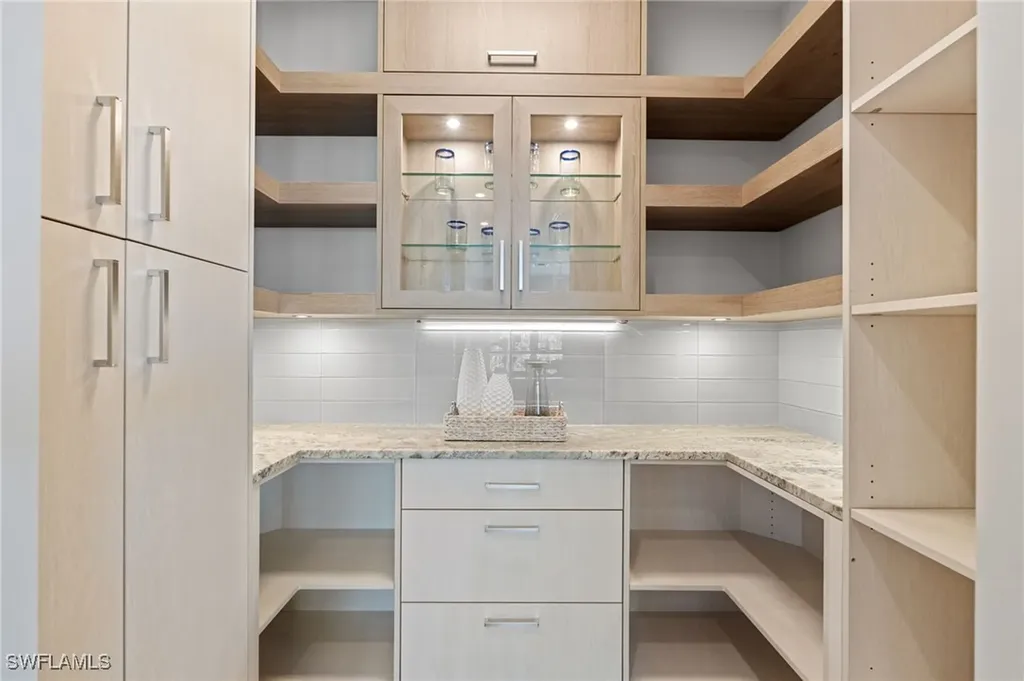 121 Barefoot Circle Bonita Springs FL 34134