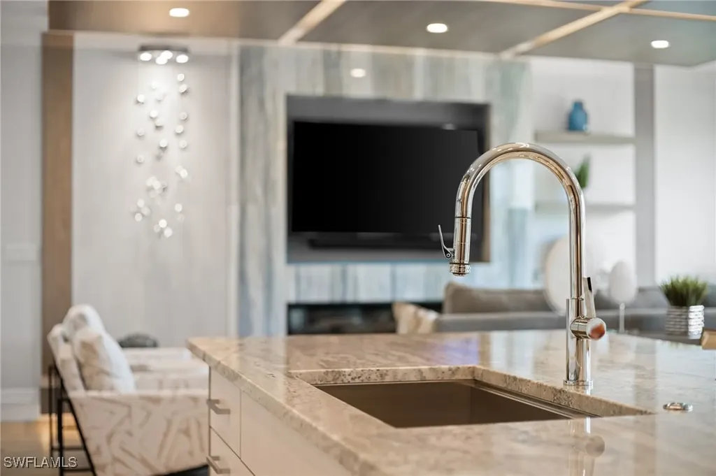 121 Barefoot Circle Bonita Springs FL 34134