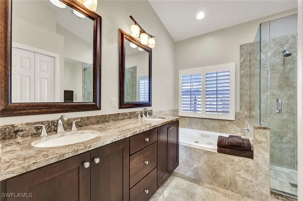 24766 Lakemont Cove Lane Bonita Springs FL 34134