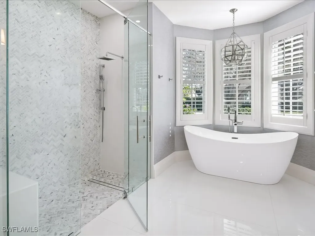 6665 Mill Run Circle Naples FL 34109