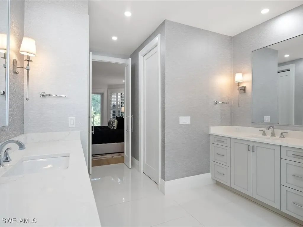 6665 Mill Run Circle Naples FL 34109