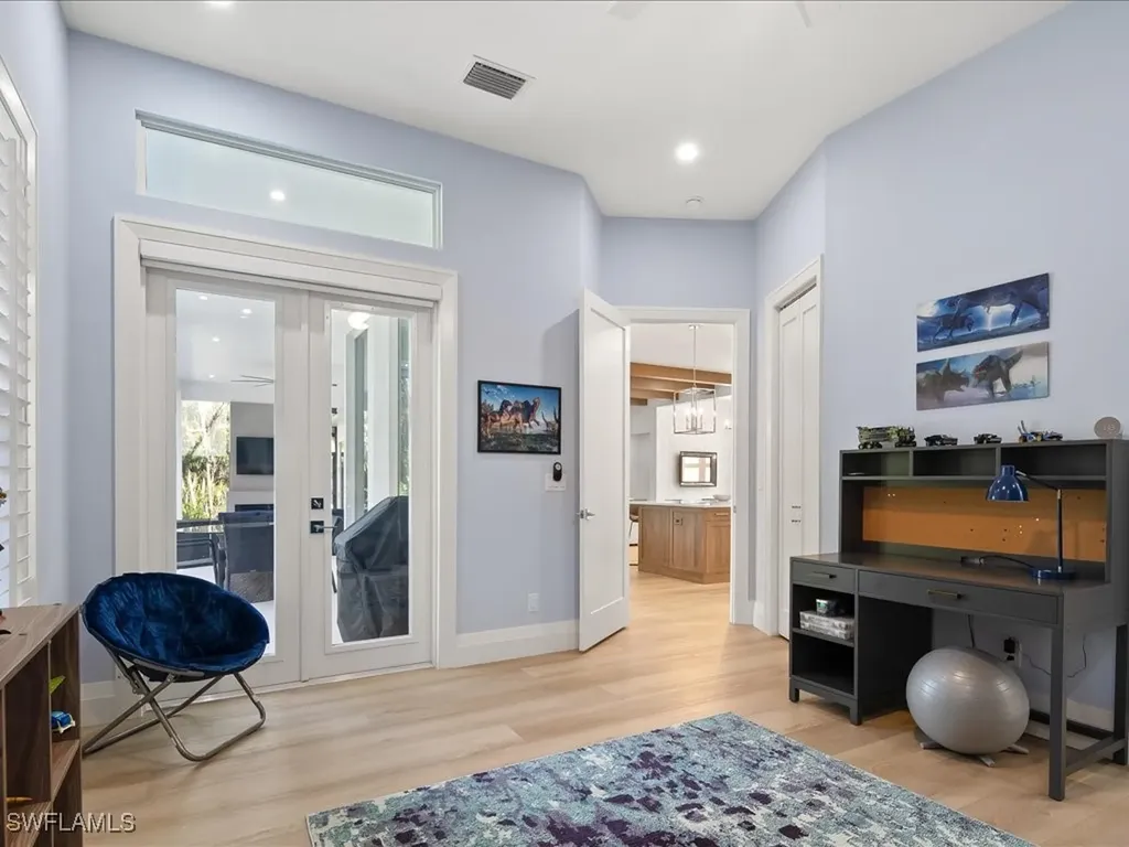 6665 Mill Run Circle Naples FL 34109