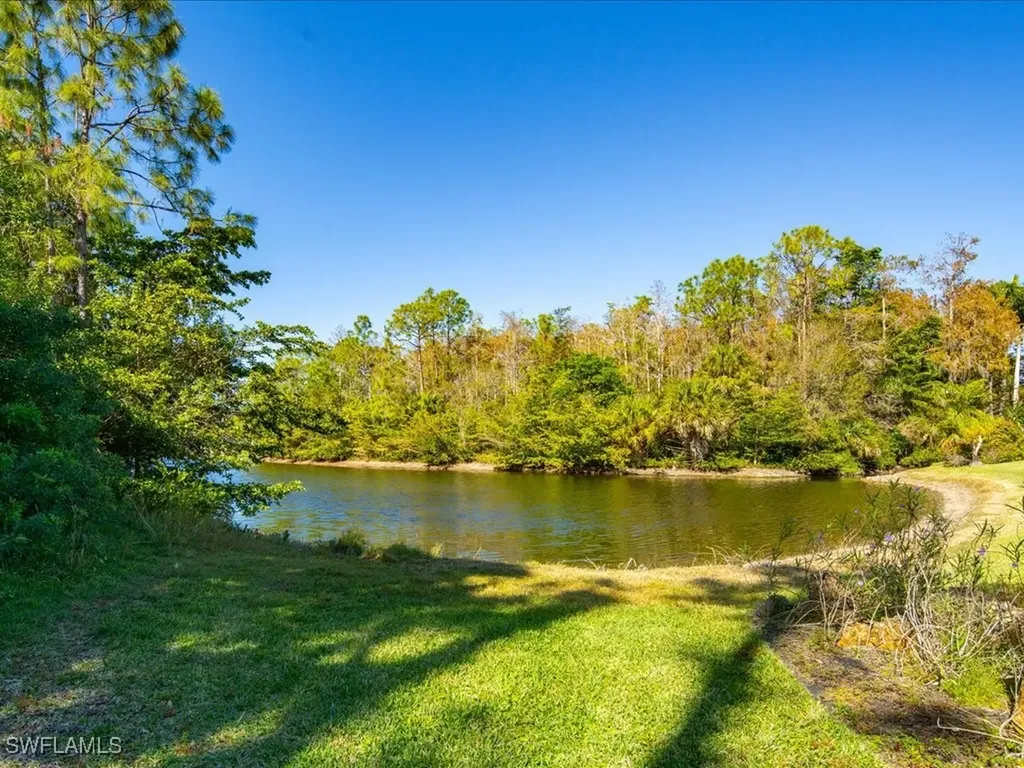 6665 Mill Run Circle Naples FL 34109